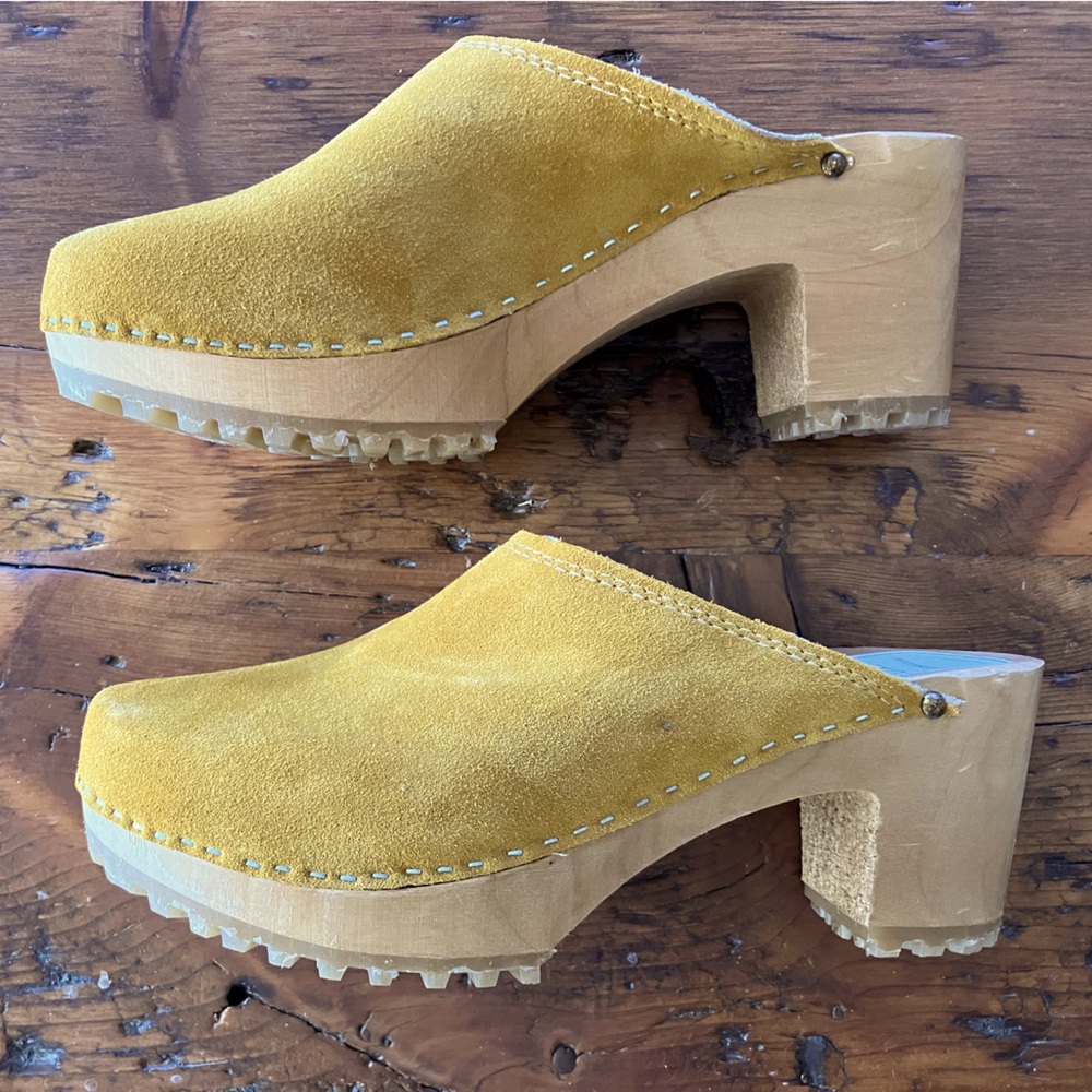 Swedish handmade clogs in genuine suede 39 EUR 8/8.5 US